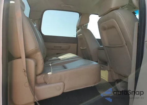 2011 Chevrolet Silverado C1500 Lt из США, поврежденный, VIN 3GCPCSE02BG172054